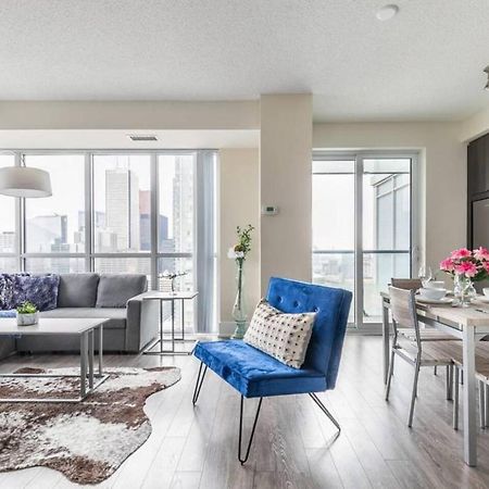 Stunning Views Of Downtown - Luxury High Rise With King Bed! Villa Toronto Kültér fotó