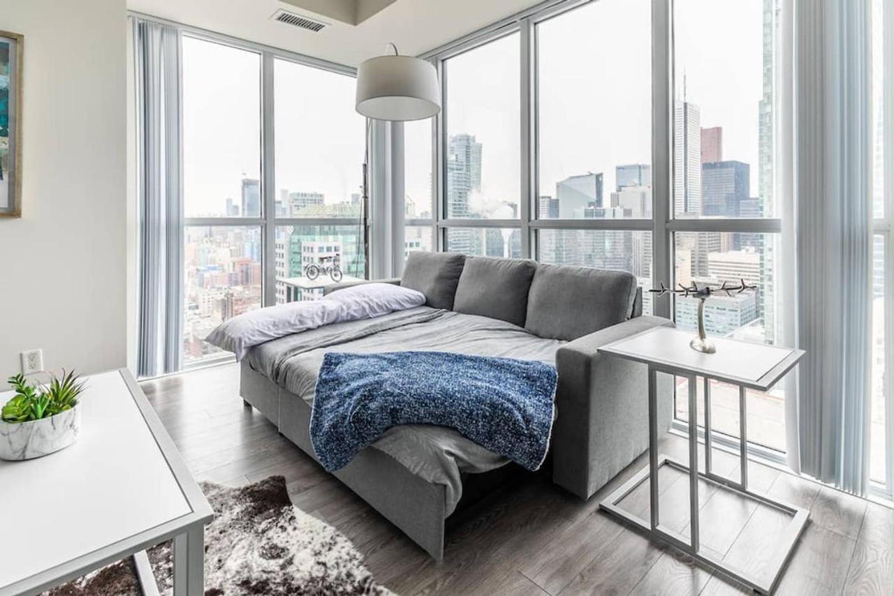 Stunning Views Of Downtown - Luxury High Rise With King Bed! Villa Toronto Kültér fotó