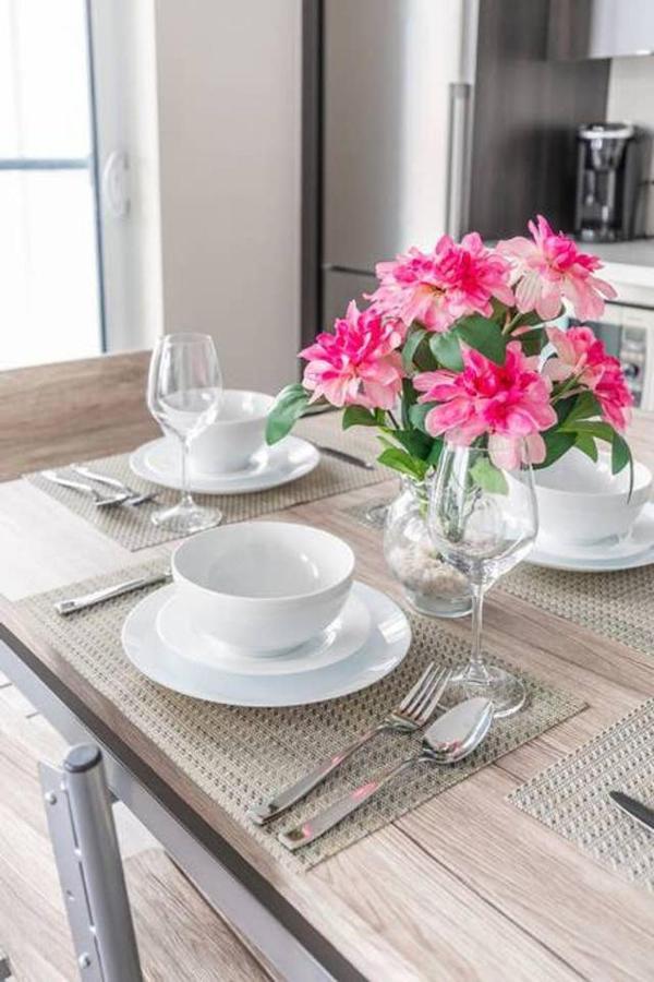 Stunning Views Of Downtown - Luxury High Rise With King Bed! Villa Toronto Kültér fotó